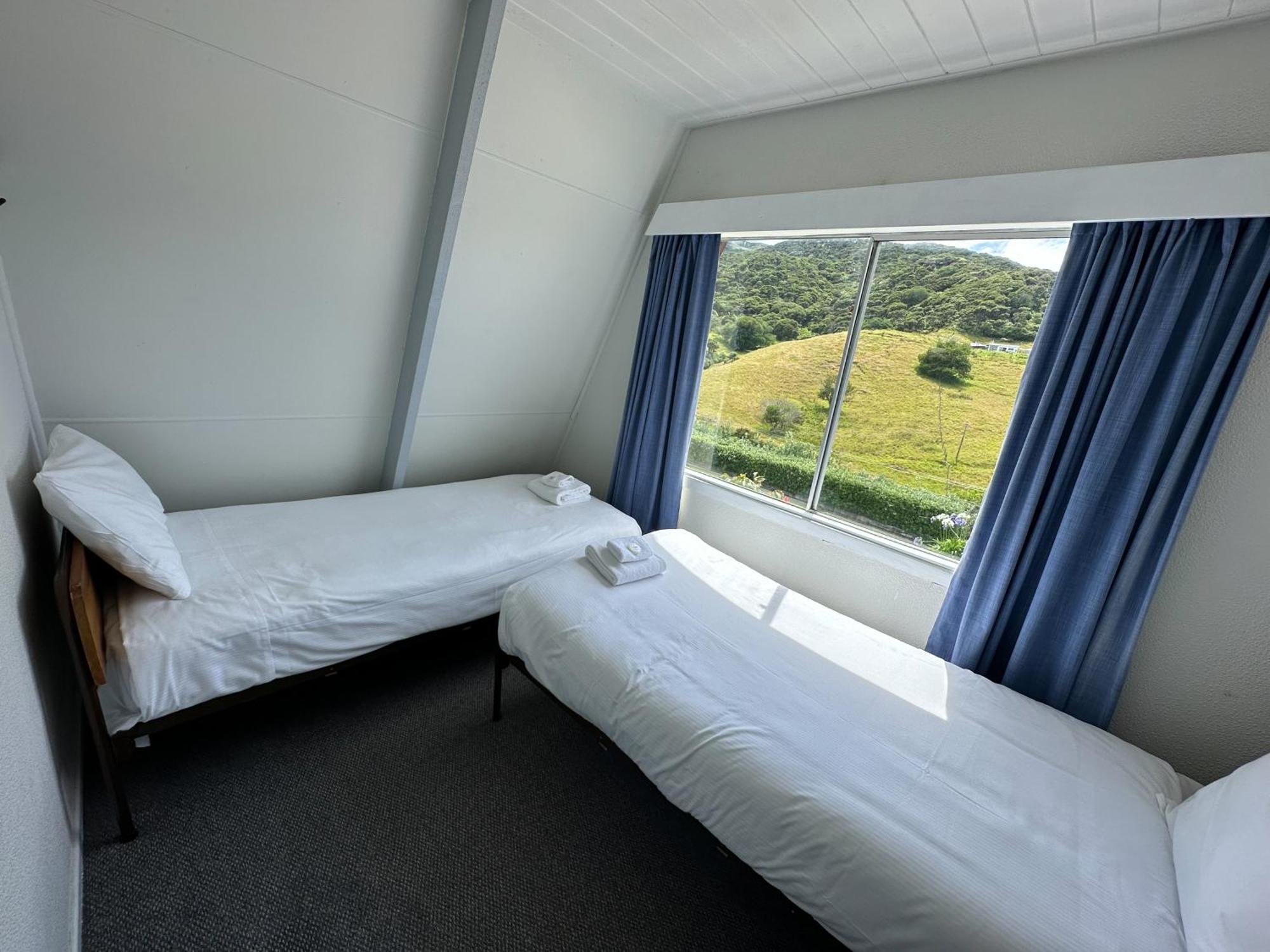 Pohutukawa Coastal Chalets Coromandel Quarto foto